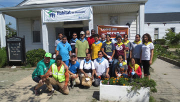 Satya Sai Volunteers from Boston work for Habitat for Humanity