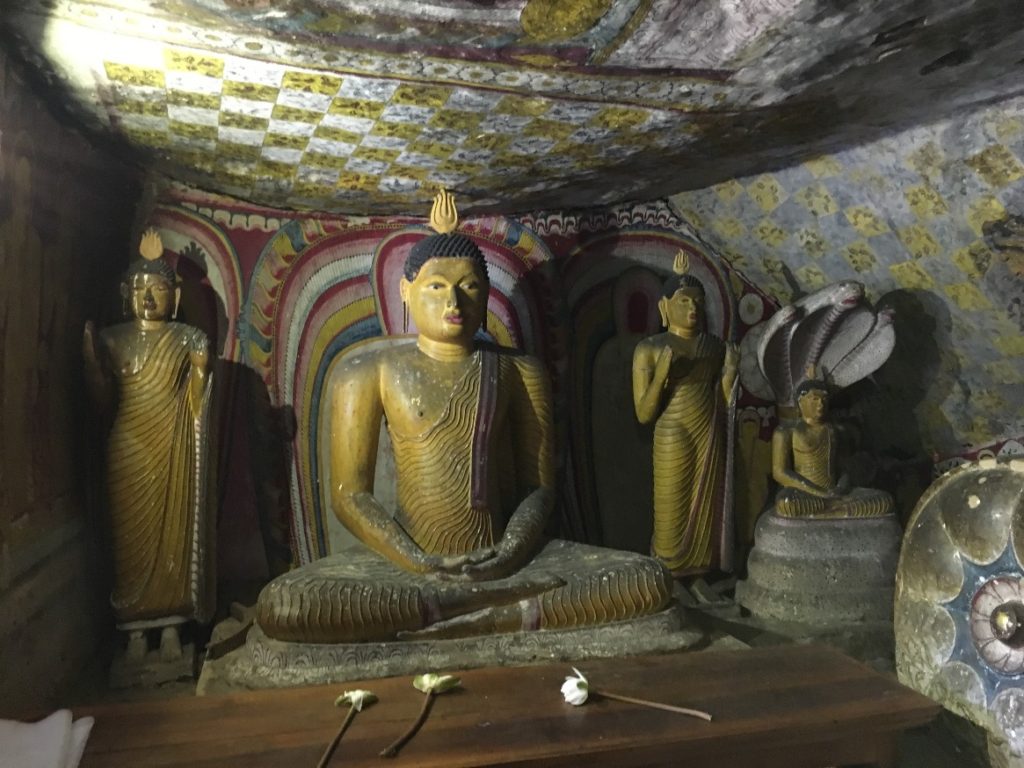 Goden Temple, Dhambulla